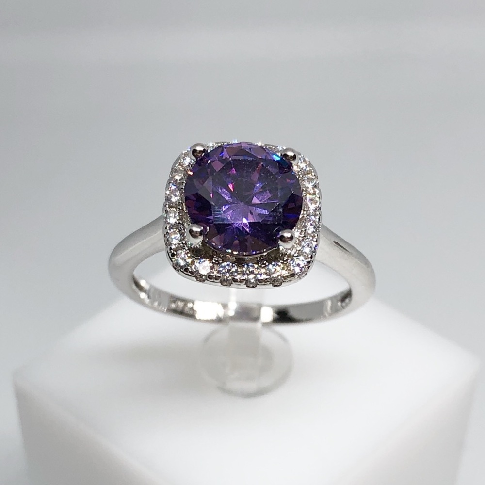 Sterling silver Amethyst  ring - Picture 2 of 8
